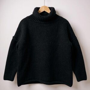 Smythe x Augden Sz S Alpaca Reverse Seam Turtleneck Sweater Black Chunky Knit